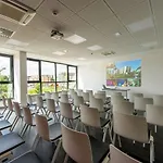 호텔 Restaurant Athena 4*