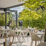 Restaurant Athena