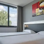 Hotel Restaurant Athena 4*
