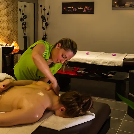 Restaurant Athena Hotel 4*