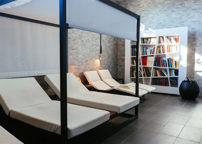 Restaurant Athena 4*