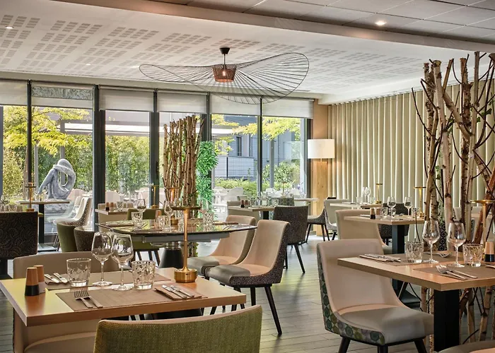 Restaurant Athena Hotel 4*