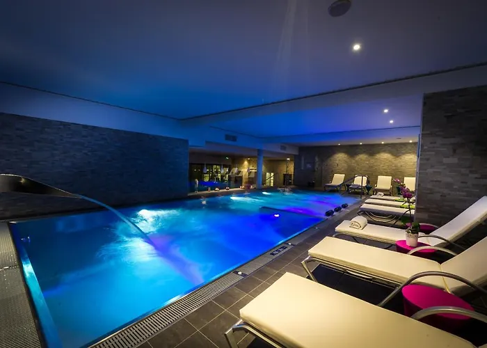 Restaurant Athena 4*