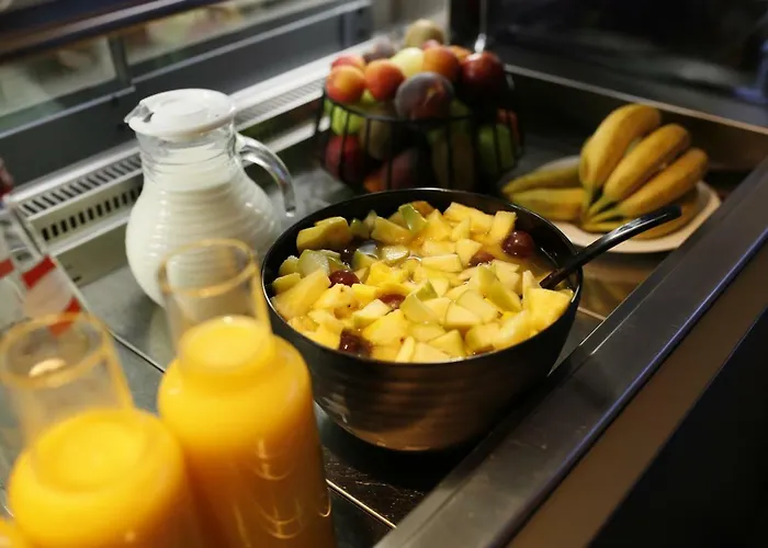 Restaurant Athena Hotel 4*